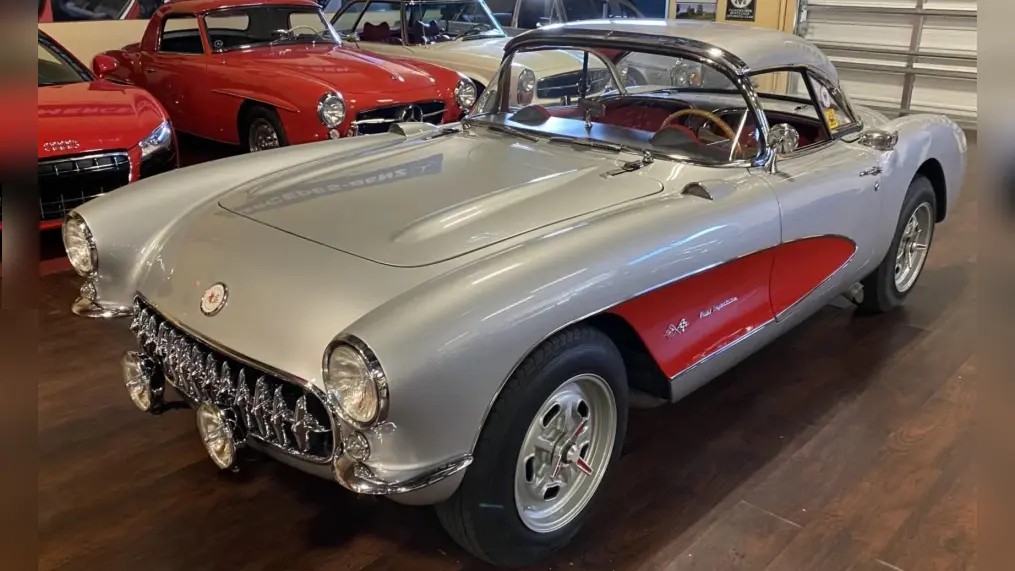 Corvette Generations/C1/C1 1957 C4 Swap 383ci V8.jpg